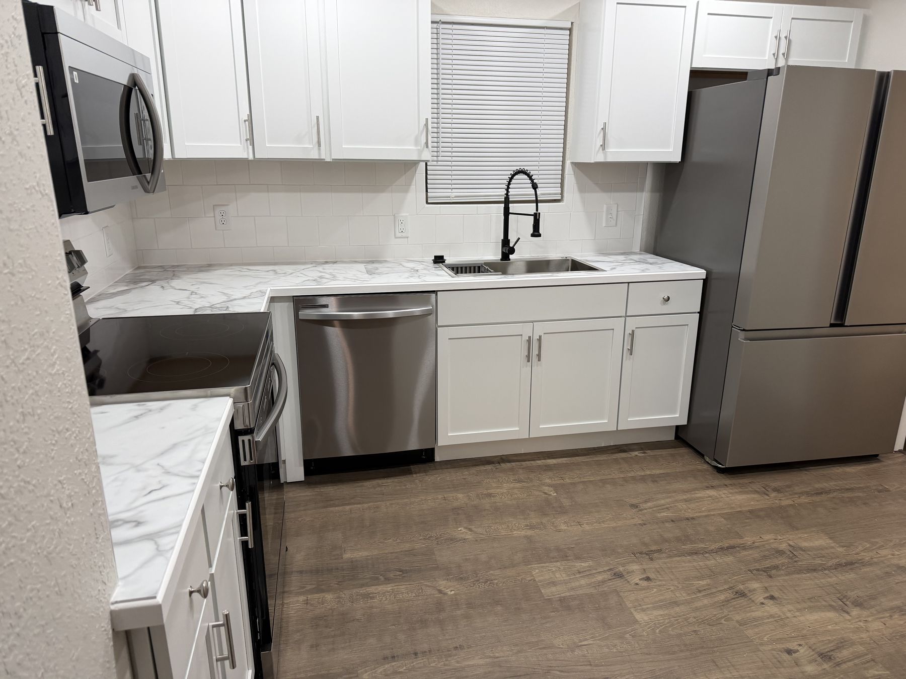 Kitchen and appliances