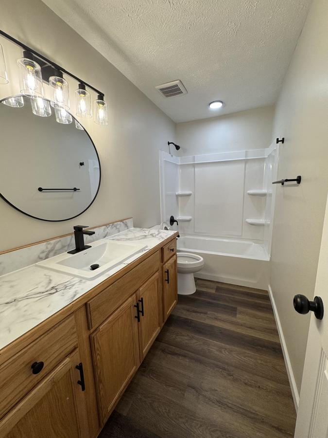 Primary bath